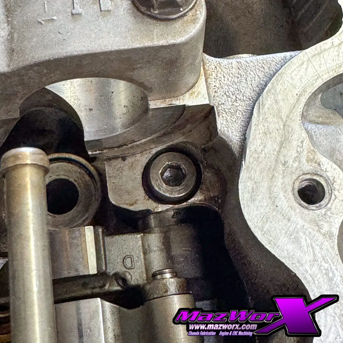 Rocker Shaft Bolt, SR20VE