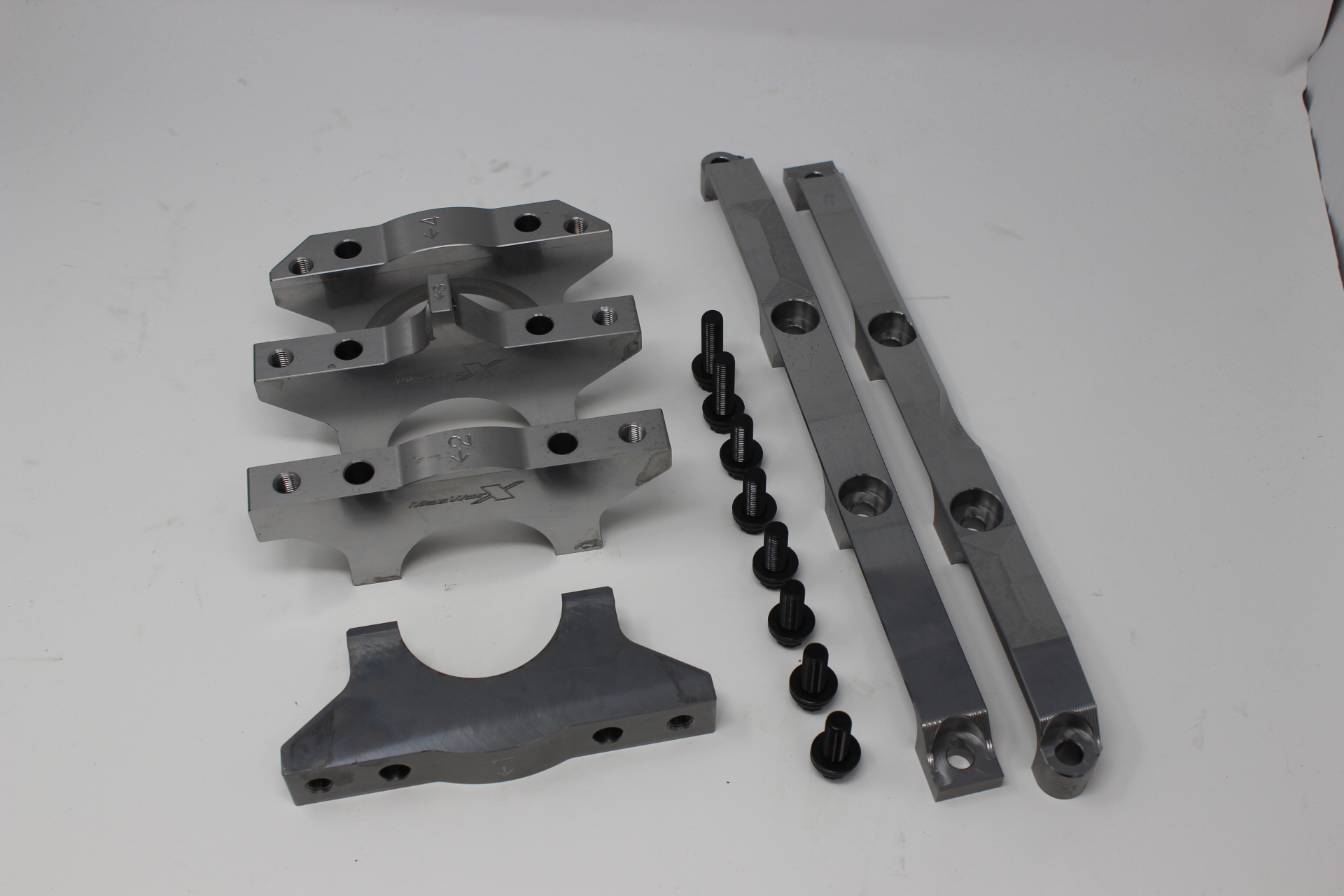Mazworx VG30DETT Billet Main Caps with Girdle Mazworx VG30DETT Billet Main Caps with Girdle